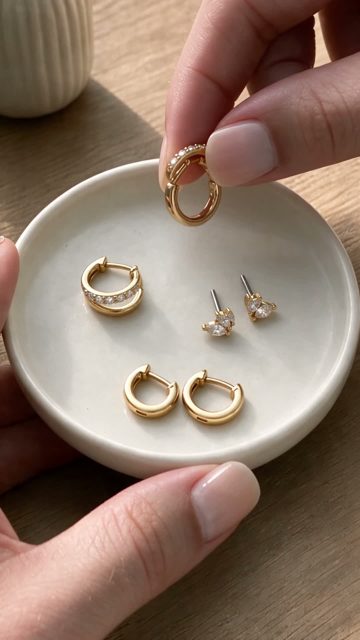 Jewelry unboxing